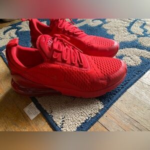 Nike air max 270 red